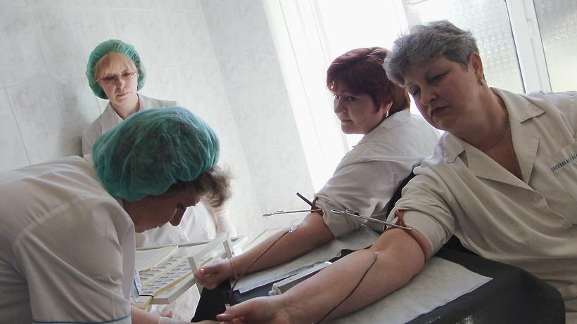 Донорство курск. Забор крови на станции переливания. Центр приему крови Подольск. Пдольскаястанция переливания крови.